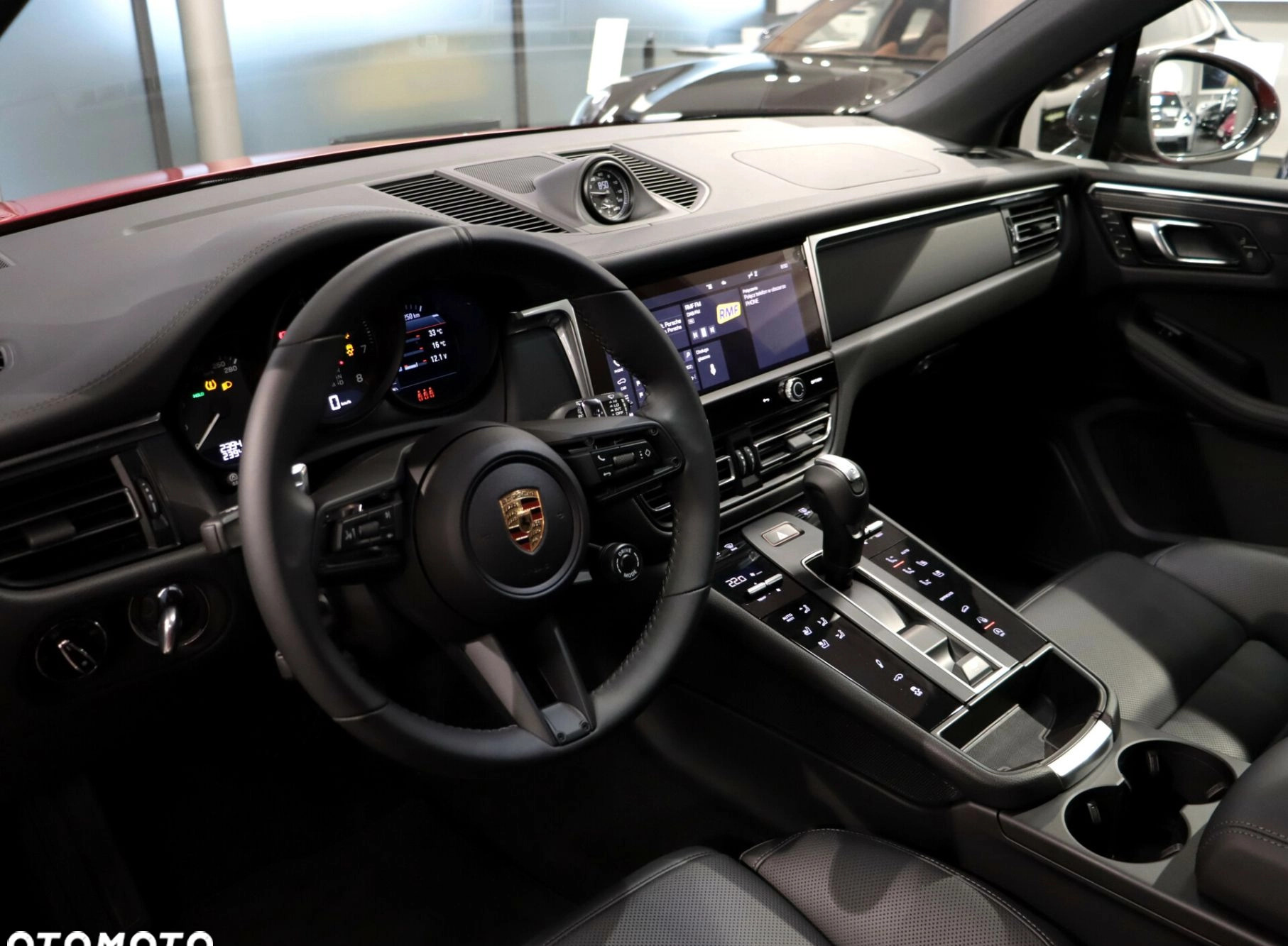 Porsche Macan cena 359000 przebieg: 2394, rok produkcji 2023 z Katowice małe 436